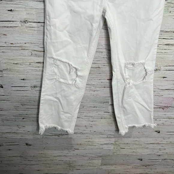 We the free people white size 26 cropped distressed jeans - Picture 2 of 8